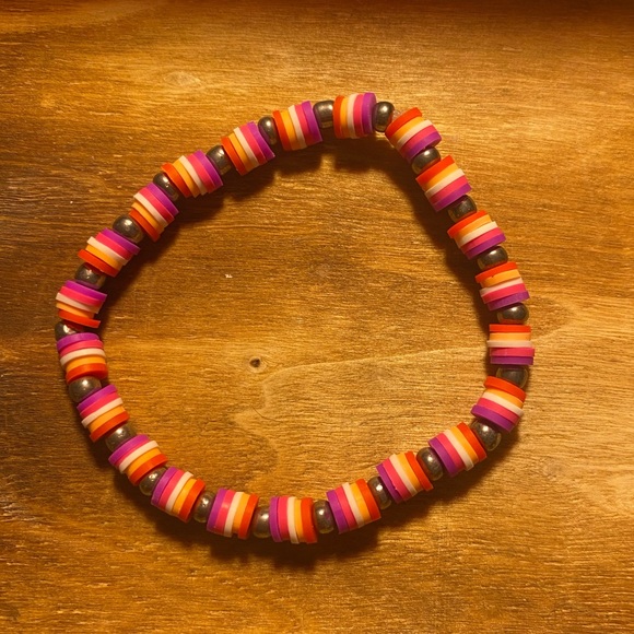 Lesbian flag braclet - Picture 1 of 1